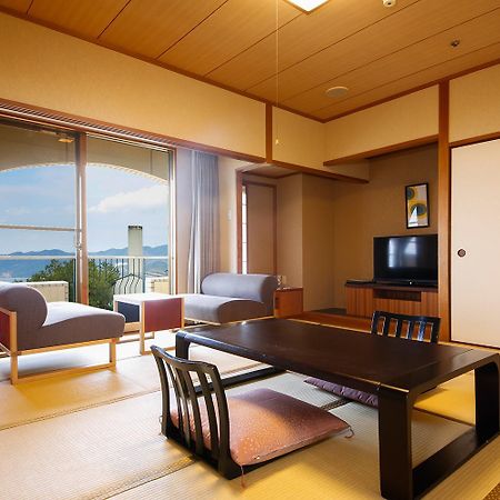 Plaza Awajishima Hotel Minamiawaji Екстериор снимка