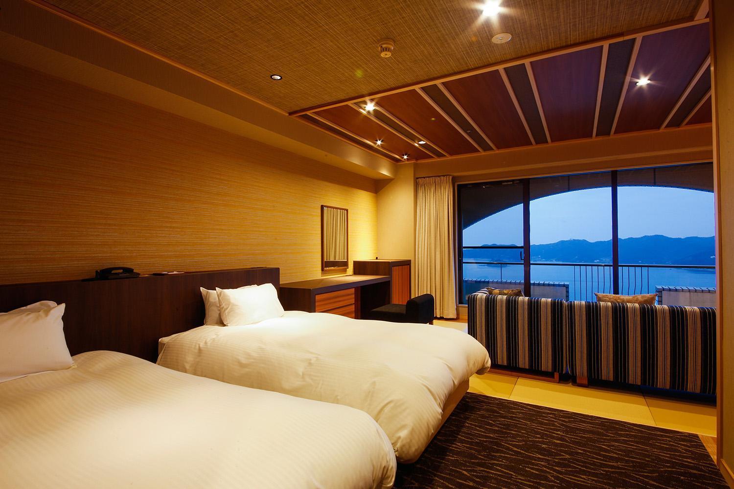 Plaza Awajishima Hotel Minamiawaji Екстериор снимка
