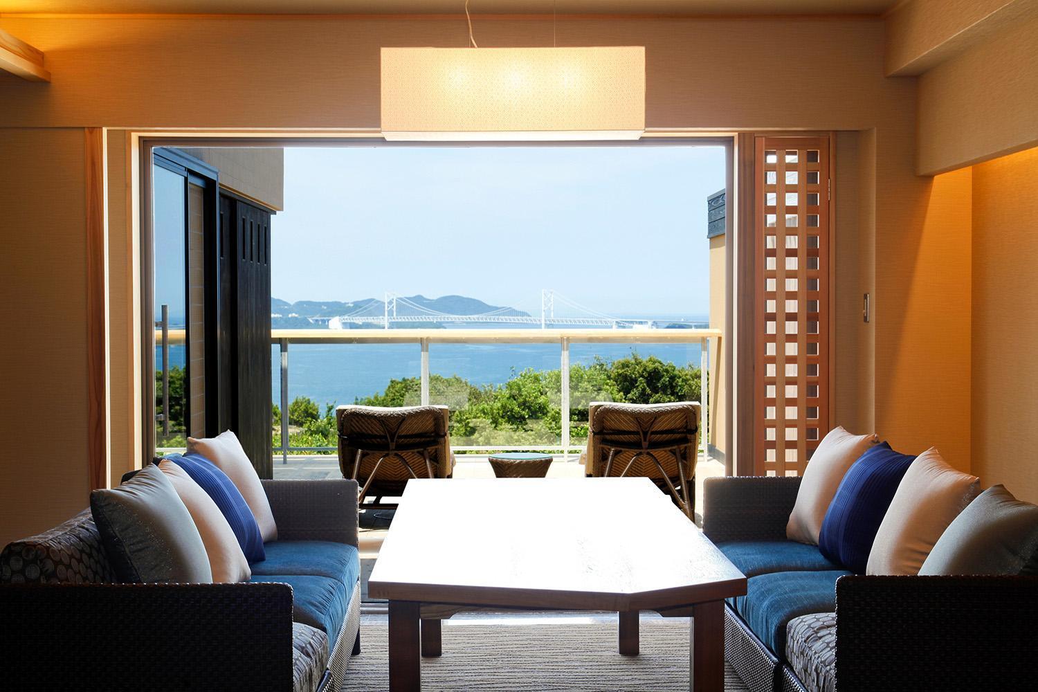 Plaza Awajishima Hotel Minamiawaji Екстериор снимка