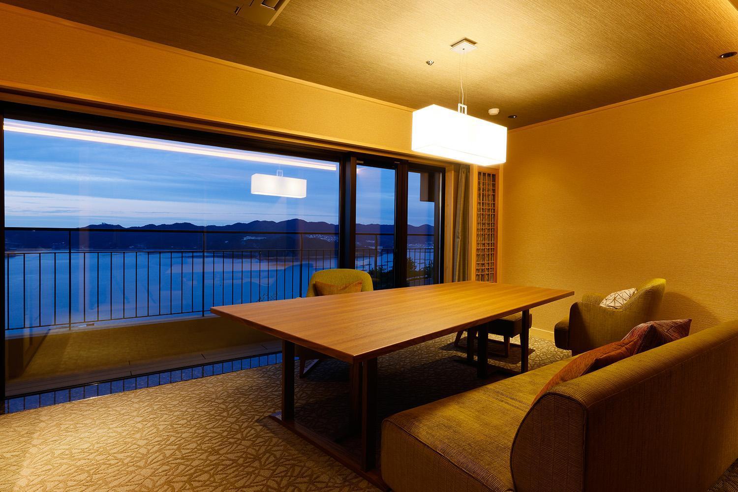 Plaza Awajishima Hotel Minamiawaji Стая снимка