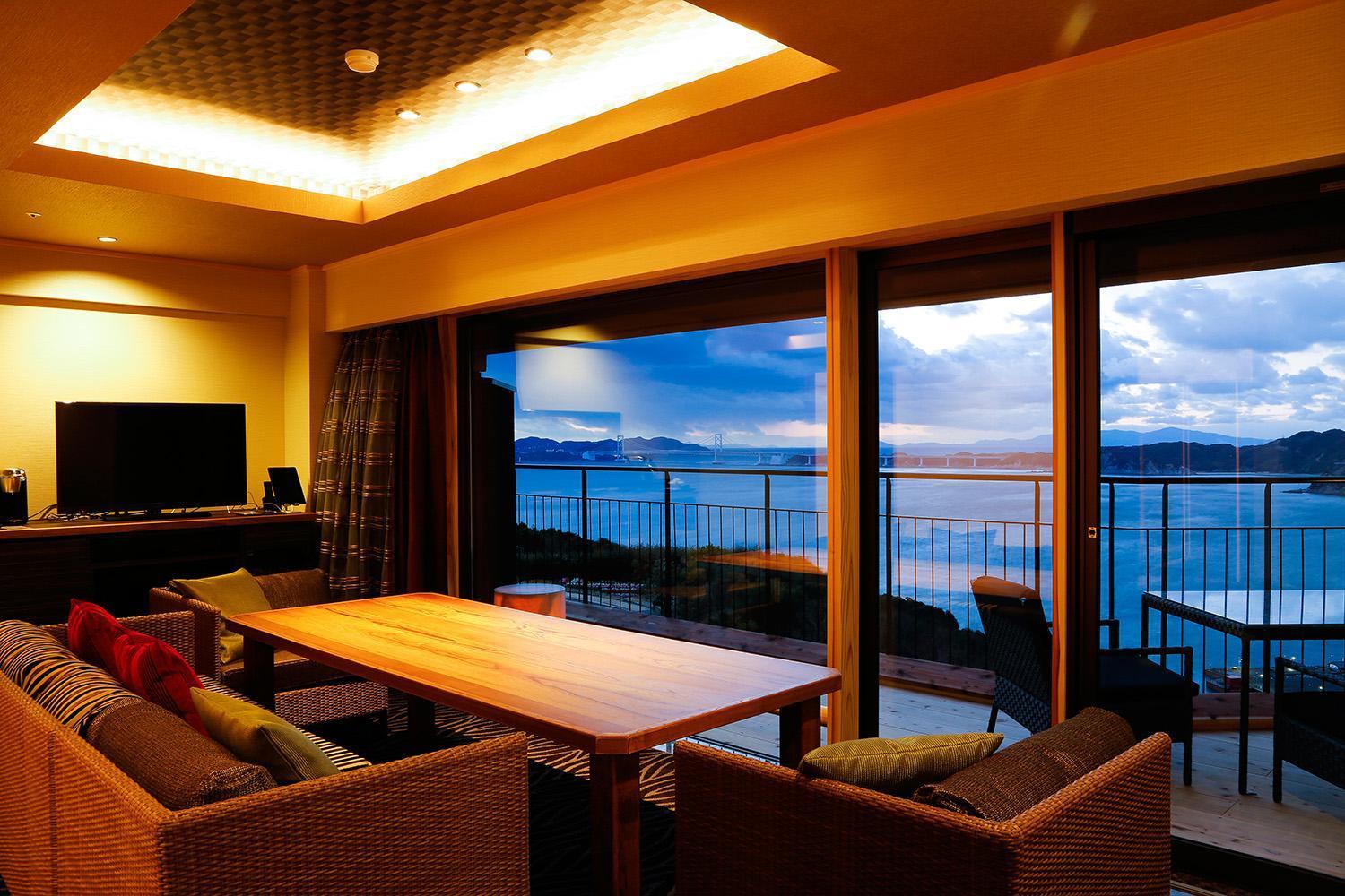 Plaza Awajishima Hotel Minamiawaji Стая снимка