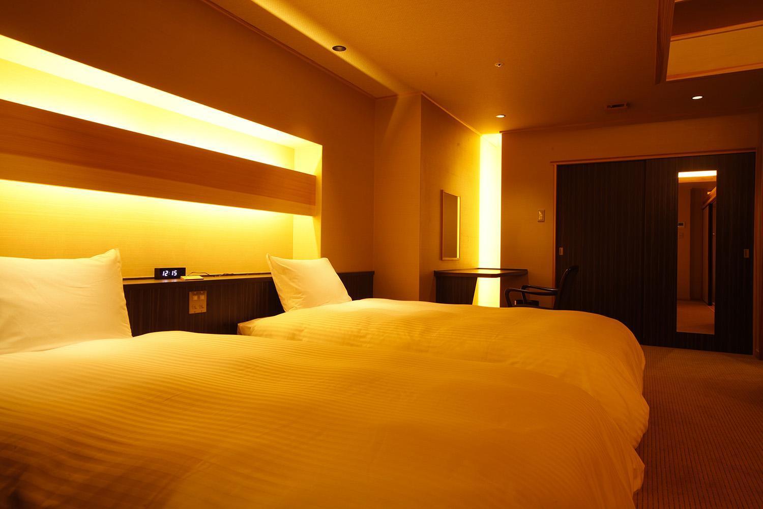 Plaza Awajishima Hotel Minamiawaji Стая снимка